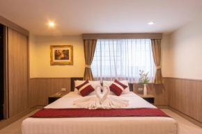 Гостиница Gusto Pratunam Hotel  Бангкок